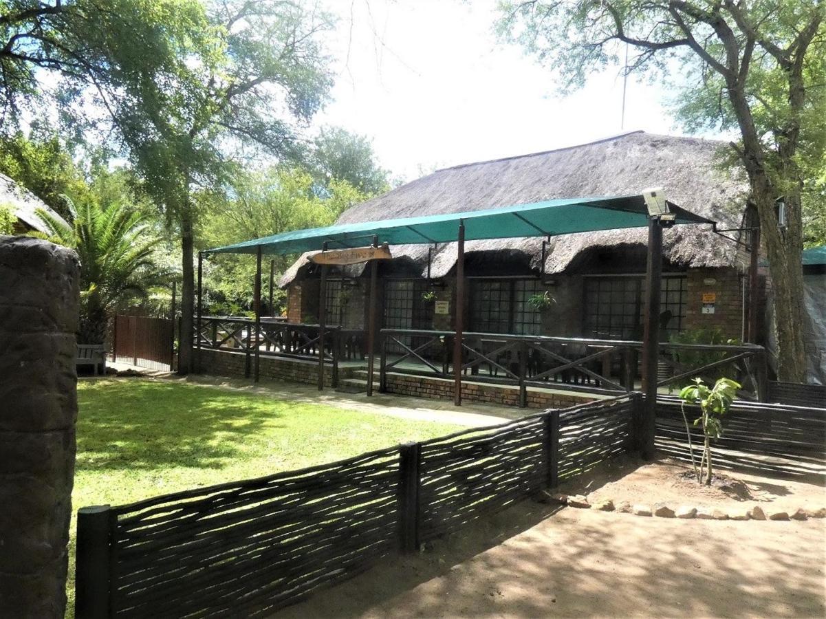 Weltevrede Lodge - Self Catering Houses Marloth Park Exteriér fotografie