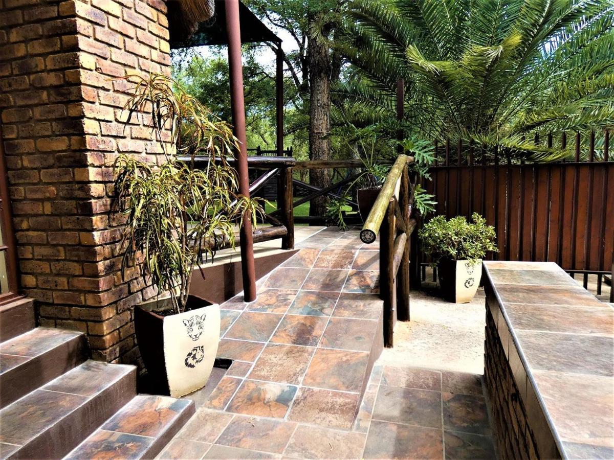 Weltevrede Lodge - Self Catering Houses Marloth Park Exteriér fotografie