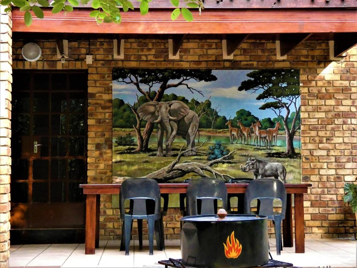 Weltevrede Lodge - Self Catering Houses Marloth Park Exteriér fotografie