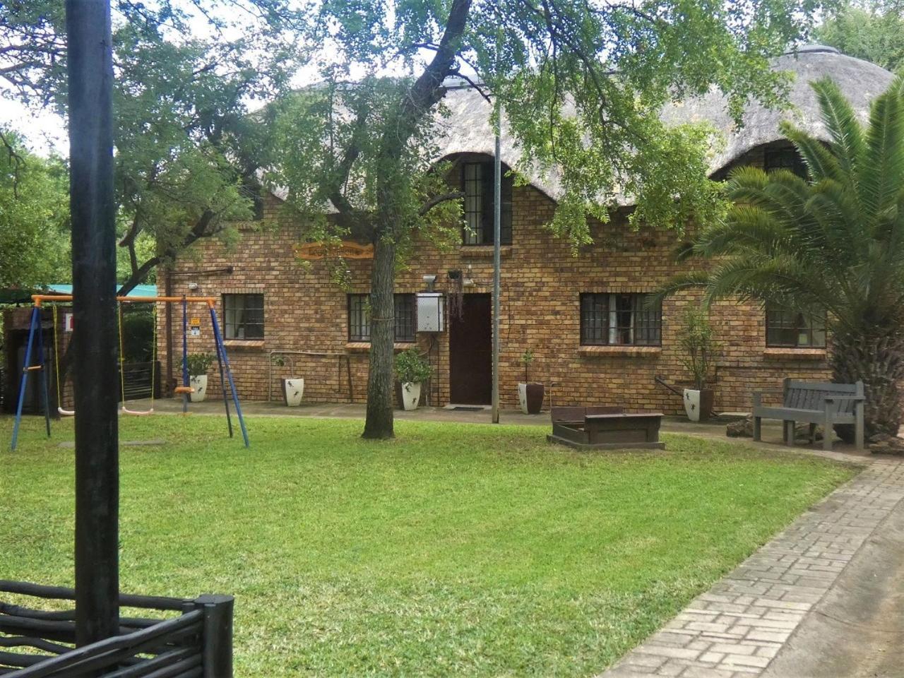 Weltevrede Lodge - Self Catering Houses Marloth Park Exteriér fotografie