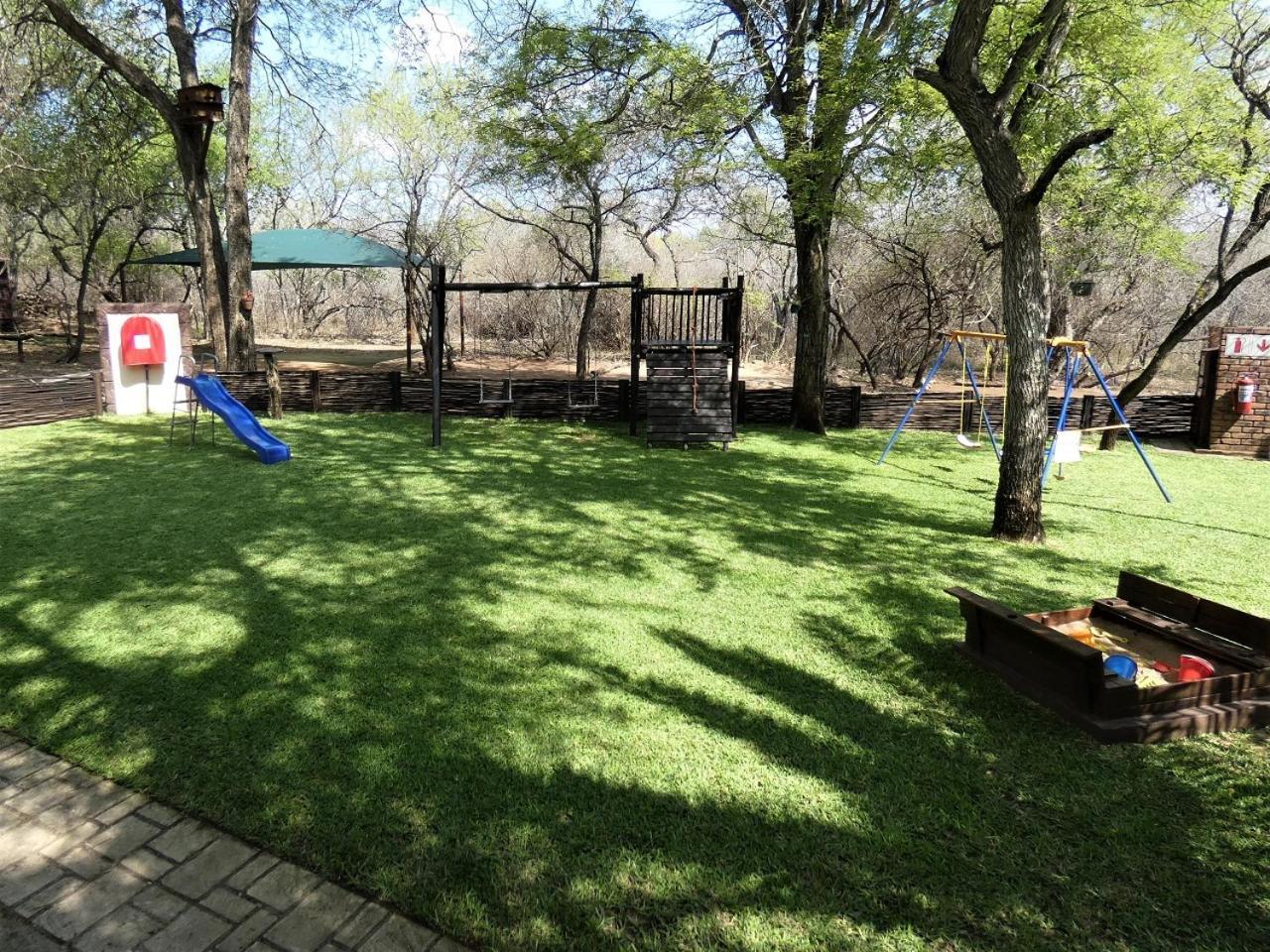 Weltevrede Lodge - Self Catering Houses Marloth Park Exteriér fotografie